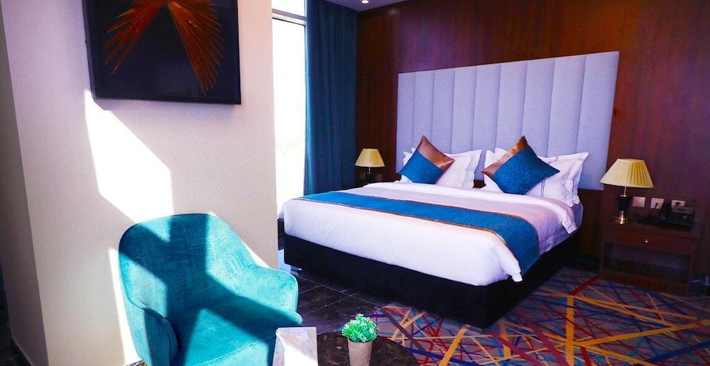 Hotel Donatello 4*